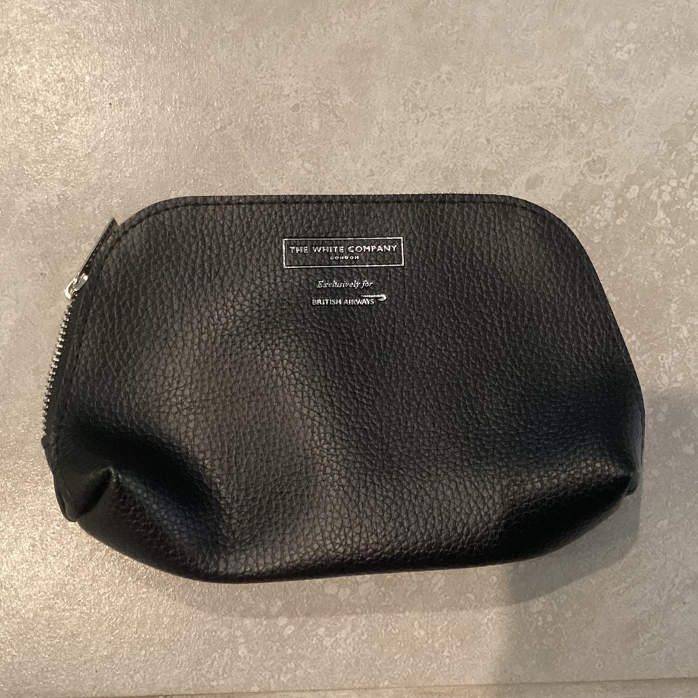The White Company Black Toiletry Bag with Pebbled Finish
